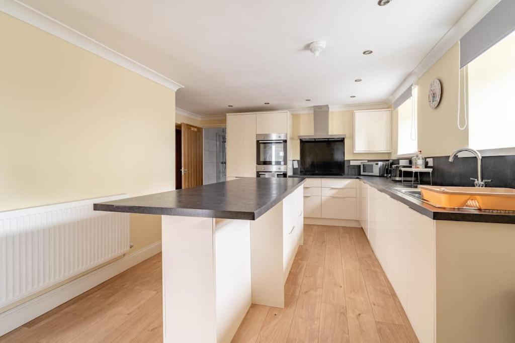 The Blue House Holiday Home Egremont  Bagian luar foto